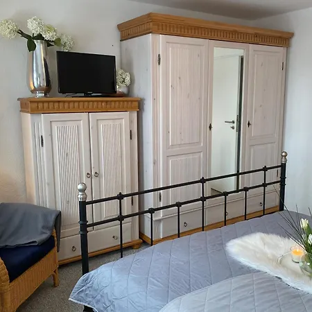 Pensión Haus Am Wald 4*
