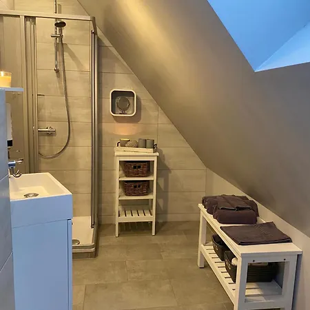 Haus Am Wald 브라운라제